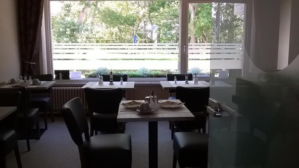 Kokodor Bed & Breakfast Де Хаан Екстериор снимка